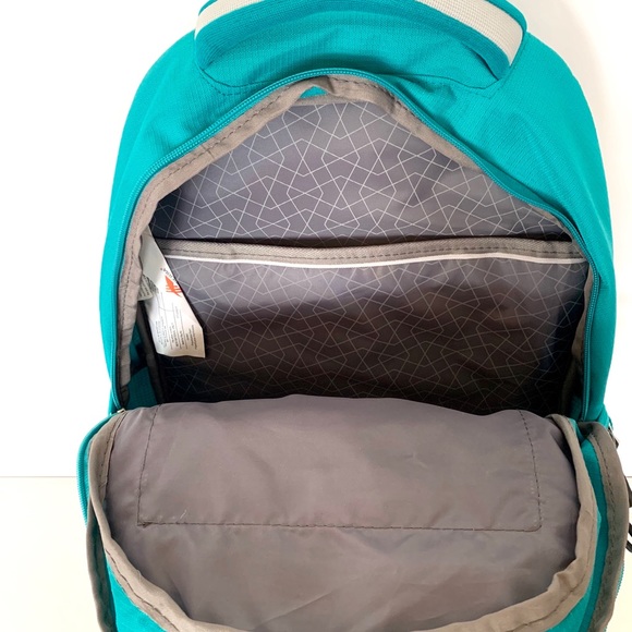 High Sierra backpack - Picture 8 of 8